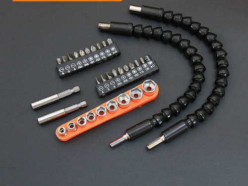 軟軸的作用是連接，是由軸管以及伸縮套還有萬(wàn)向節(jié)組成的